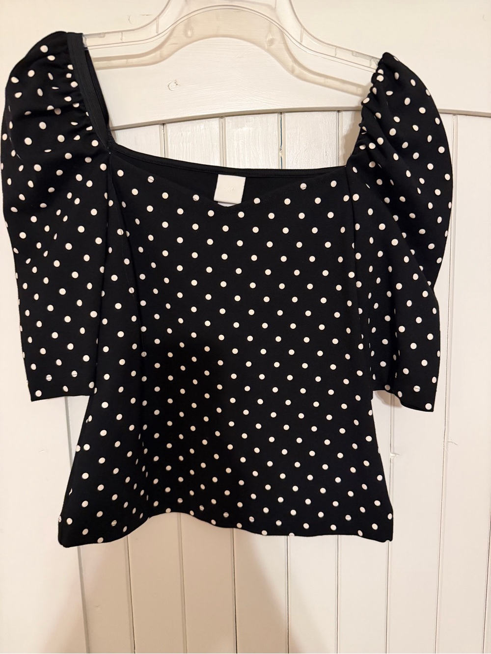 H&M Black and White Polka Dot Puff Sleeve Top